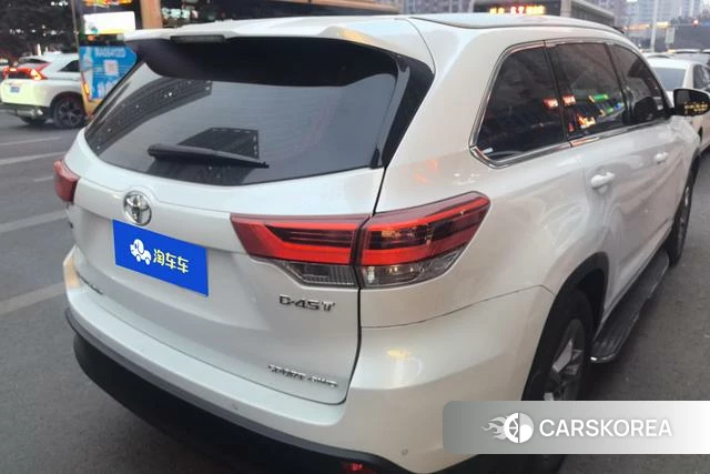 Toyota Highlander id 4218726 из Китая 13