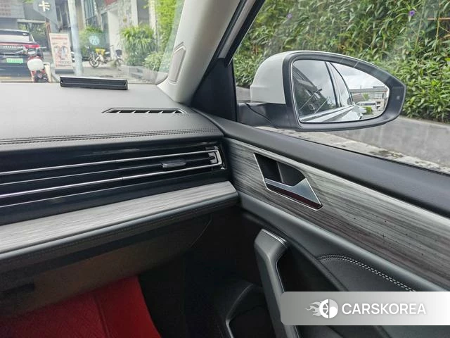 Volkswagen Sagitar id 4273705 из Китая 18