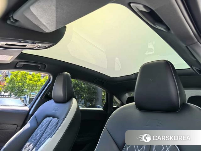 Audi A5L id 4301445 из Китая 16