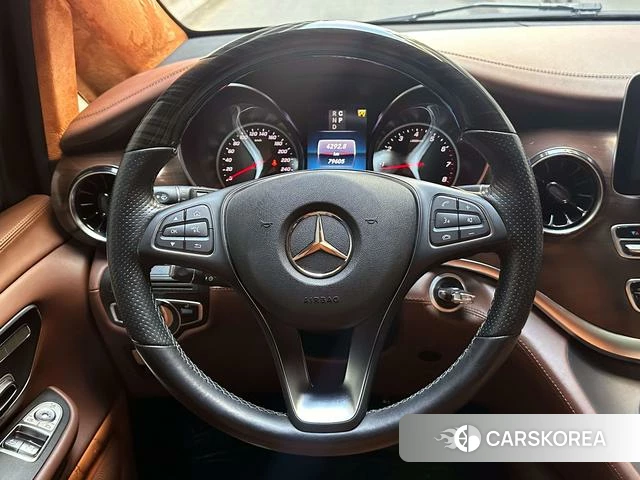 Mercedes-Benz V-class id 4213425 из Китая 12