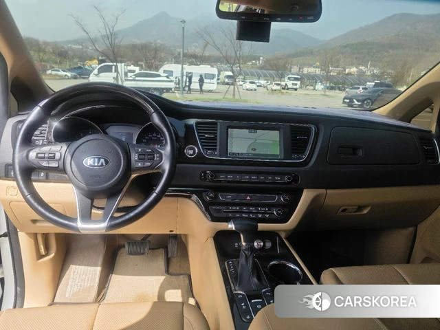 Kia The New Carnival id 4435104 из Кореи 12