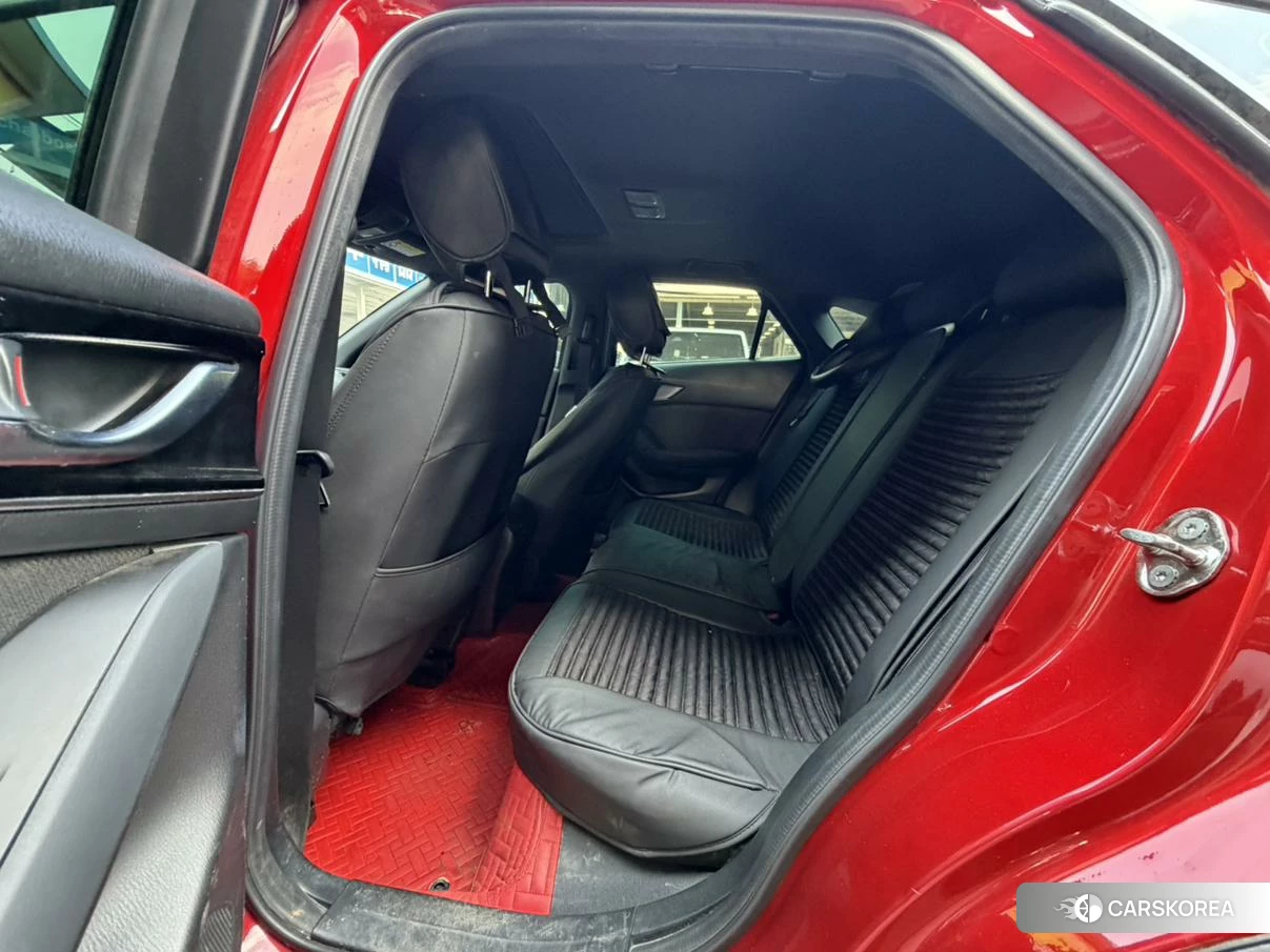 Mazda CX-4 2020 Красный из Китая, фото 6