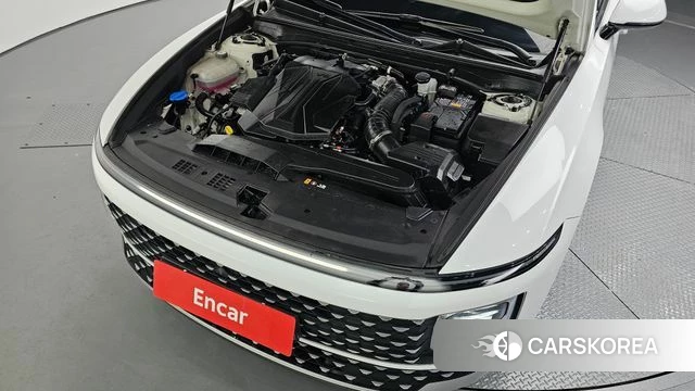 Hyundai Grandeur (GN7) id 3851192 из Кореи 16