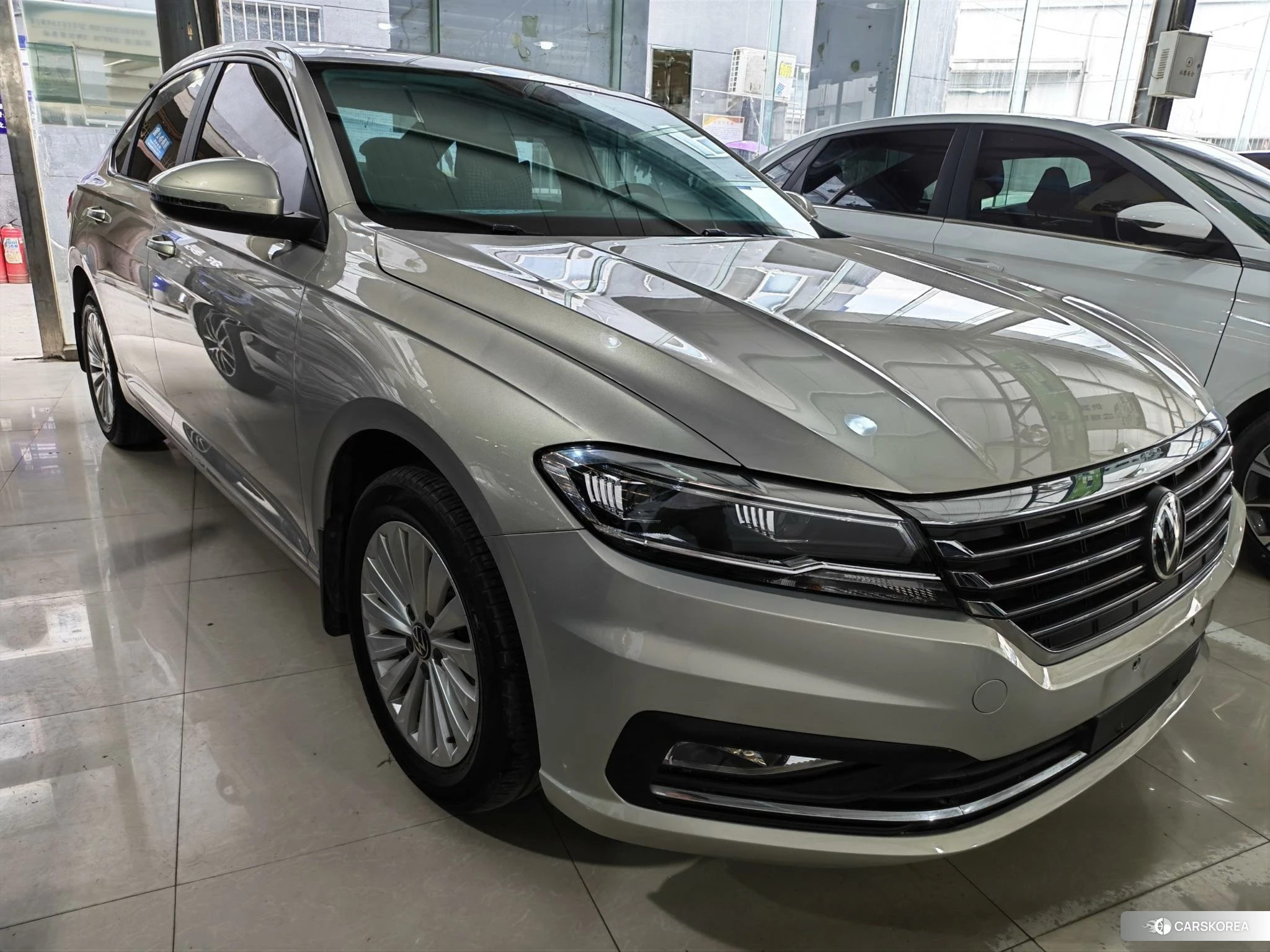 Volkswagen Lavida 2019 Шампань из Китая, фото 6