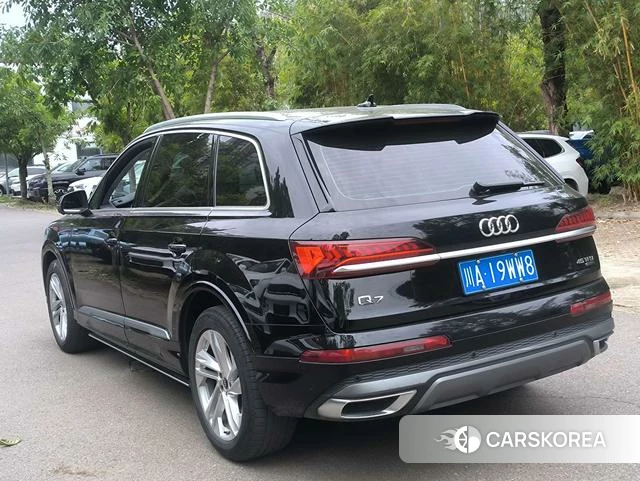 Audi Q7 id 4298323 из Китая 9