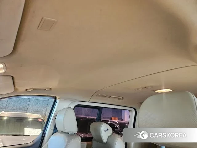 Hyundai The New Grand Starex id 3363298 из Кореи 9