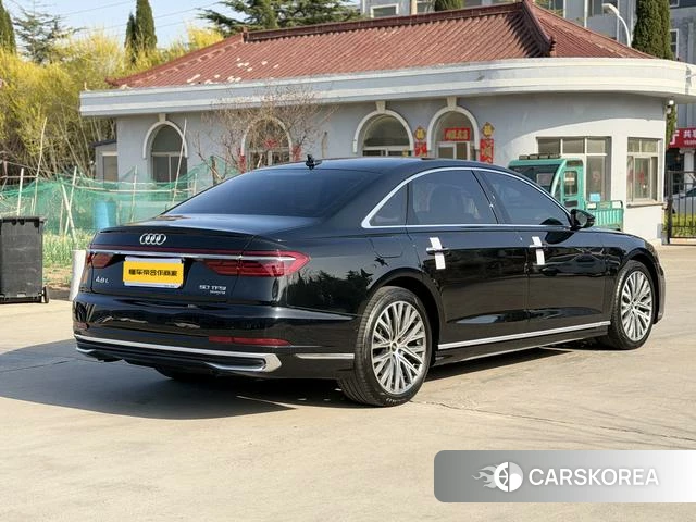 Audi A8 2022 Черный из Китая, фото 6
