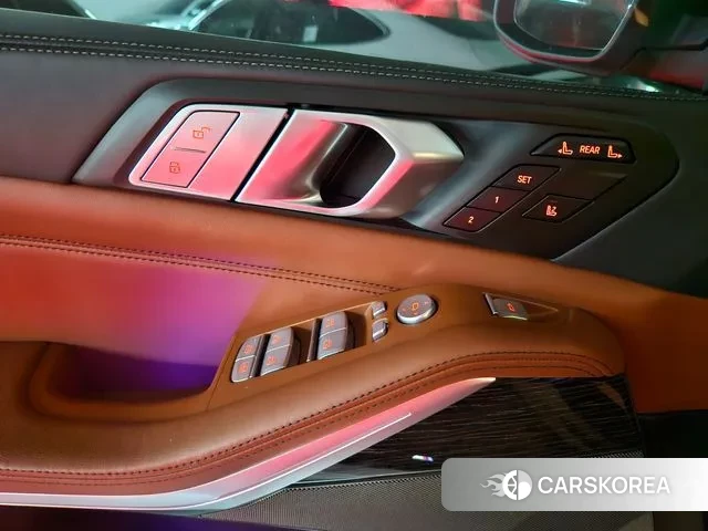 BMW X7 (G07) id 3432602 из Кореи 13