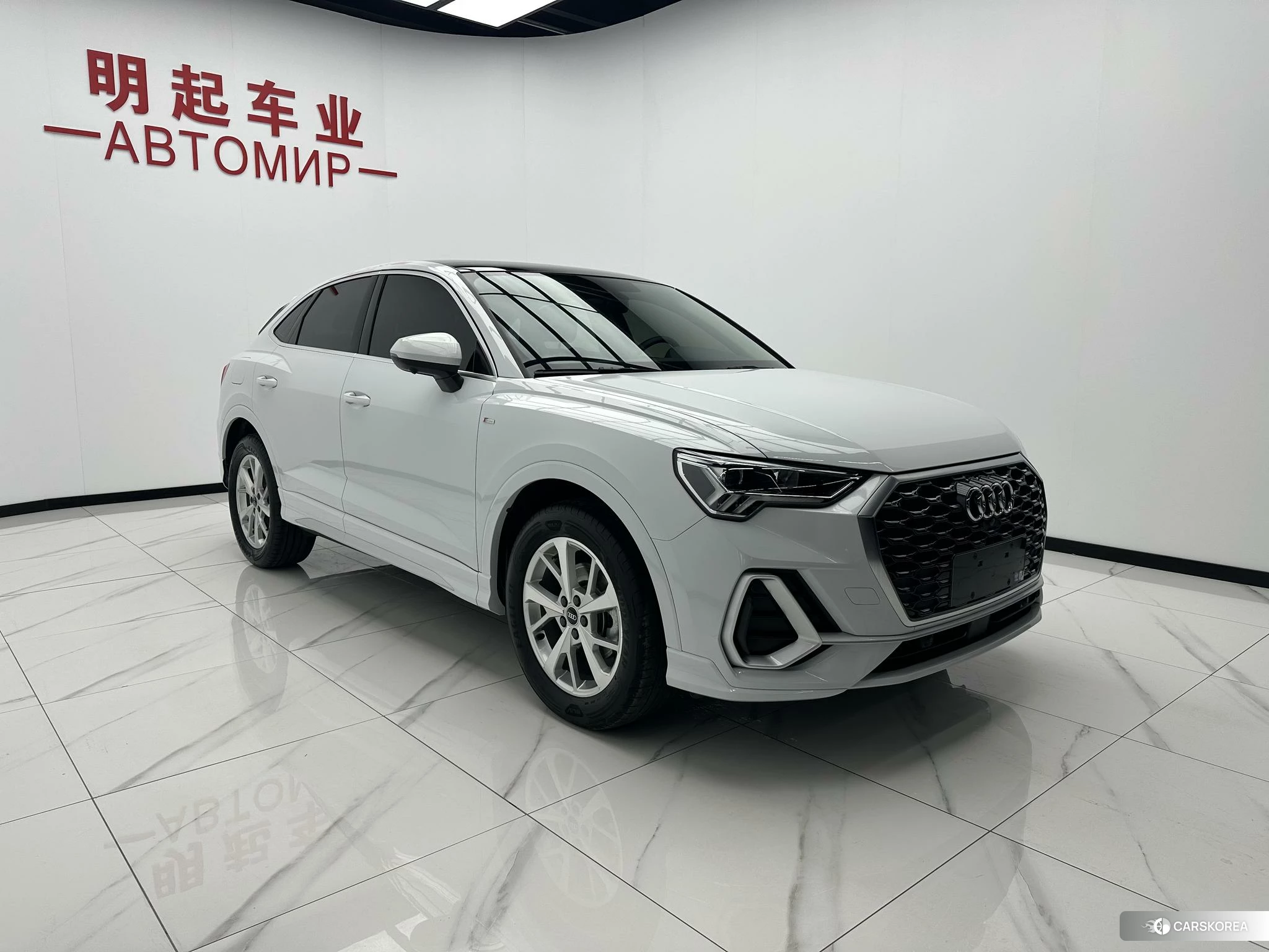 Audi Q3 Sportback id 4420356 из Китая 15