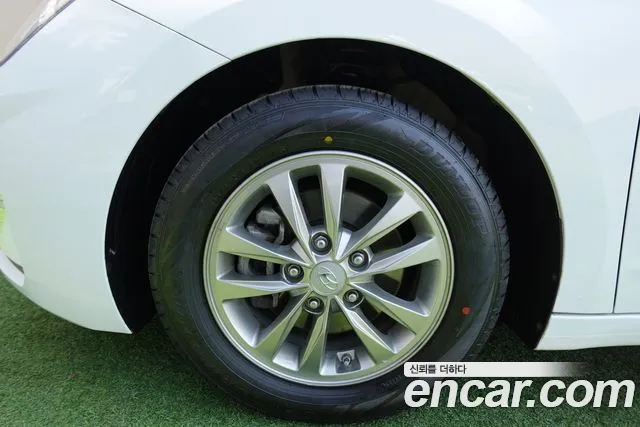 Hyundai The New Avante AD id 2697831 из Кореи 16