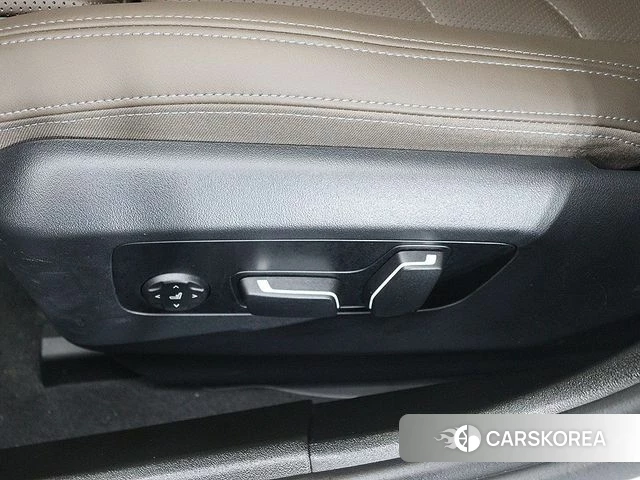 BMW 5 Series (G60) id 4680866 из Кореи 16
