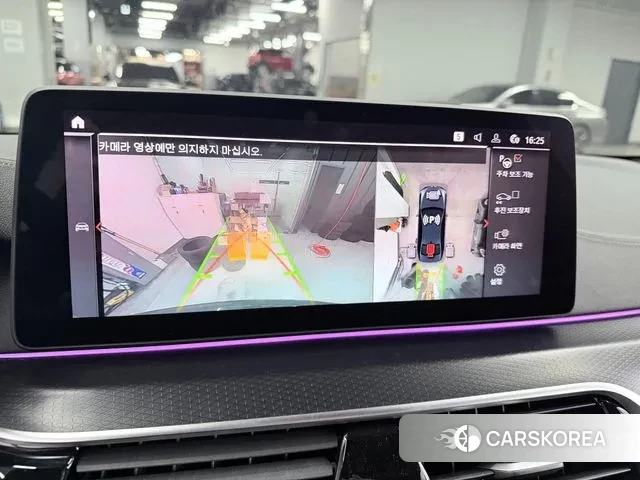 BMW 5 Series (G30) 2023 Черный из Кореи, фото 6