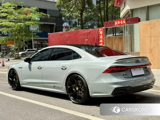 Audi A7L id 4261549 из Китая 25