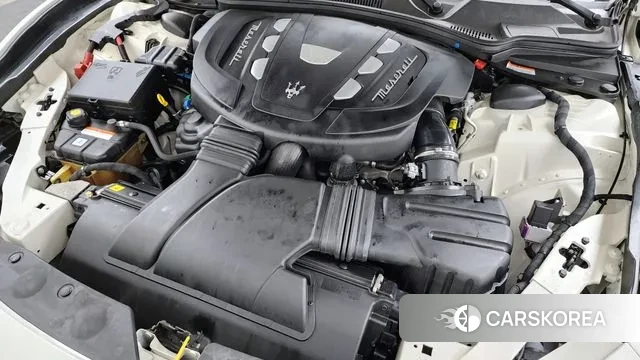 Maserati Ghibli id 3514278 из Кореи 16