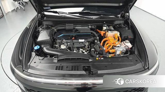 Hyundai Grandeur Hybrid (GN7) id 4549532 из Кореи 16