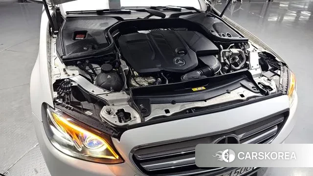 Mercedes-Benz E-Class W213 id 3374809 из Кореи 16