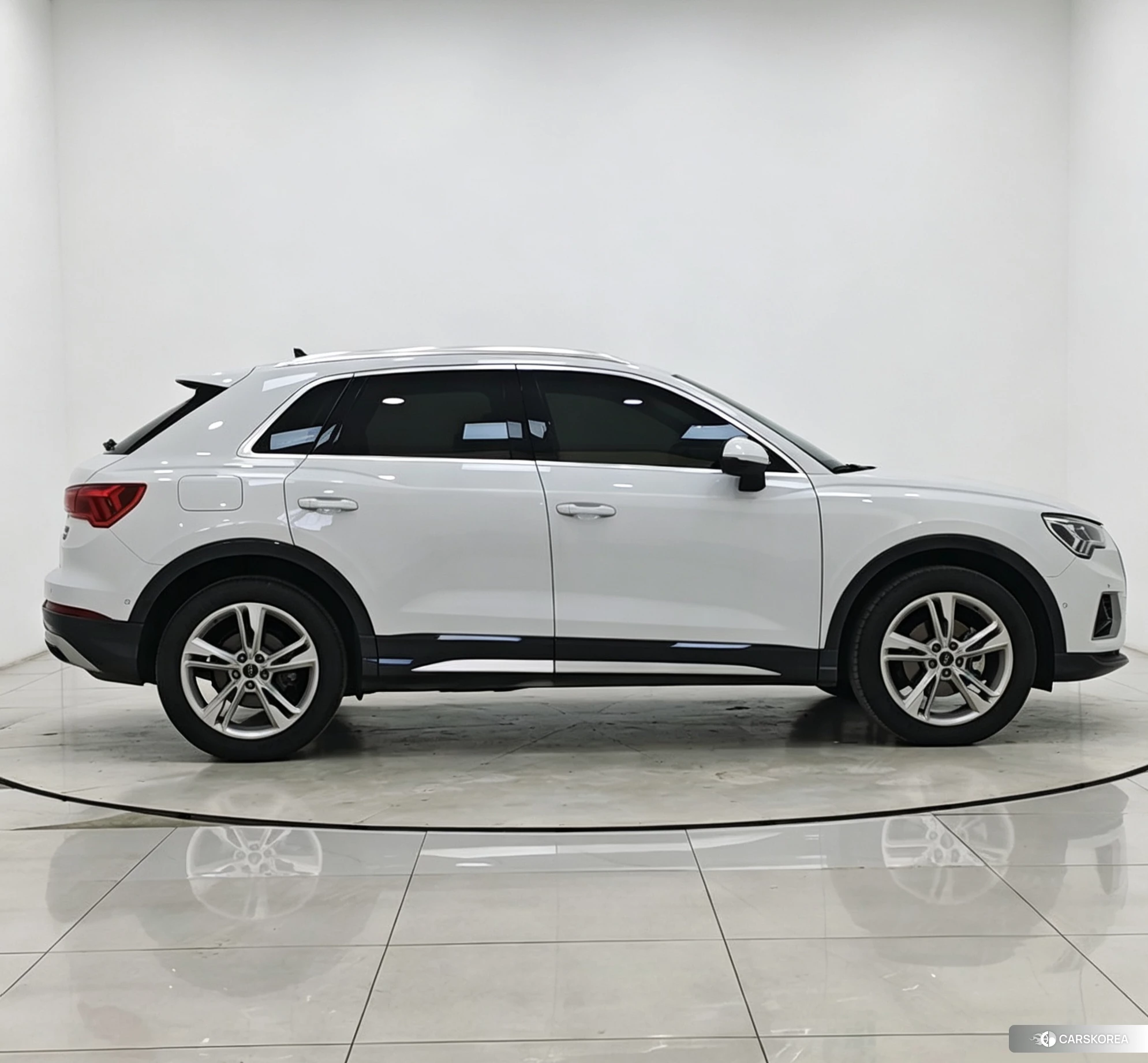 Audi Q3 id 4406035 из Китая 16