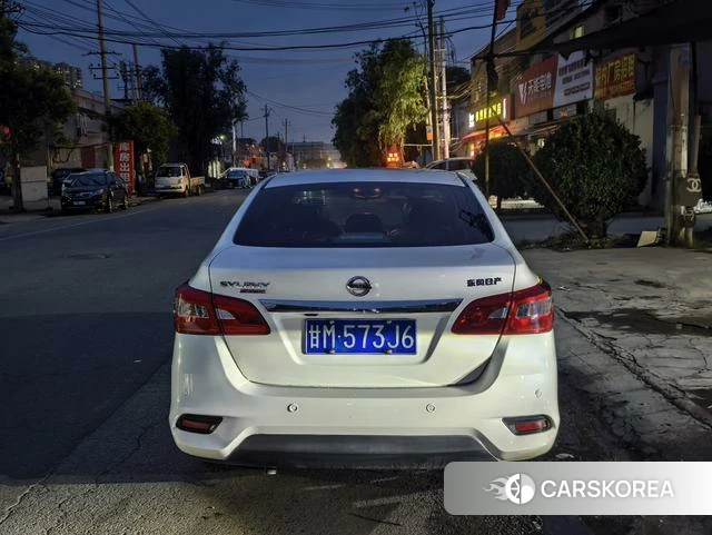 Nissan Xuan Yi id 4341643 из Китая 6