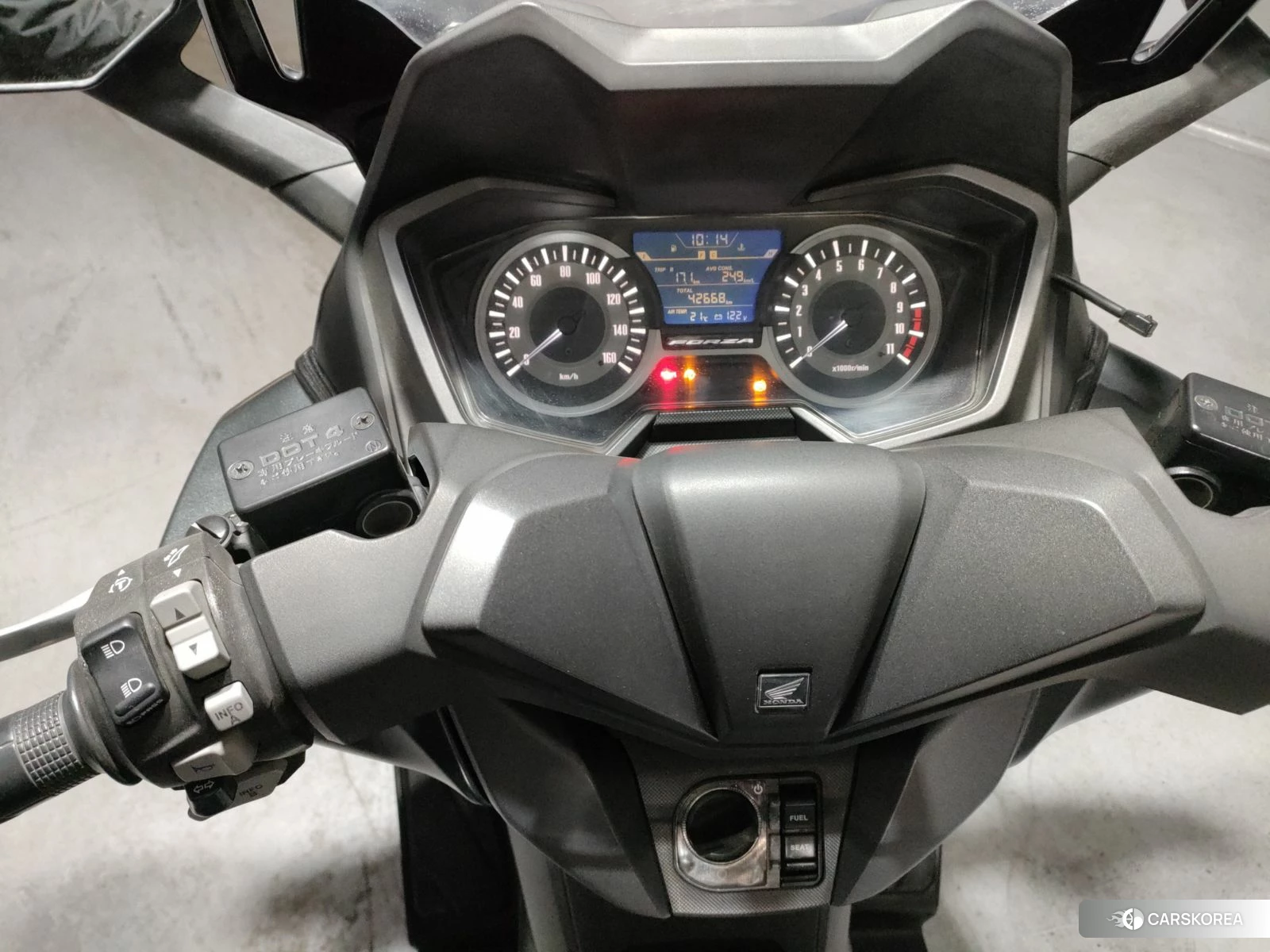 Honda FORZA id 4229616 из Японии 6