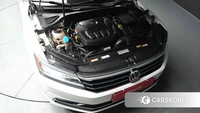 Volkswagen The New Passat id 4642888 из Кореи 33