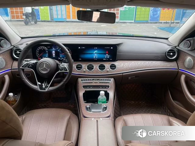 Mercedes-Benz E-class 2022 Черный из Китая, фото 6