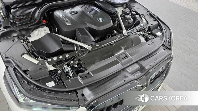 BMW 5 Series (G60) id 4584368 из Кореи 29