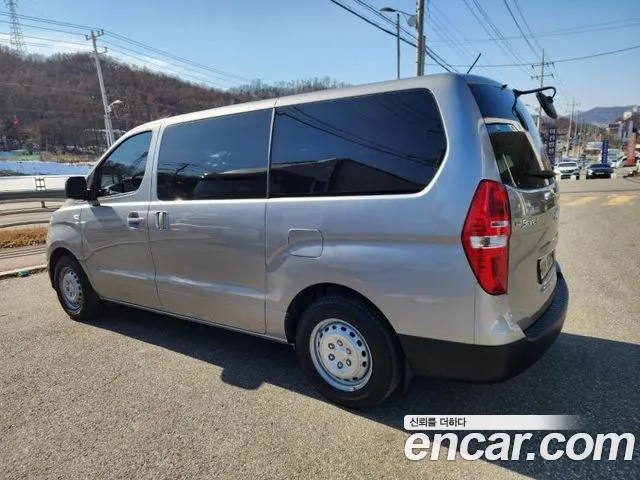 Hyundai The New Grand Starex id 2386461 из Кореи 13