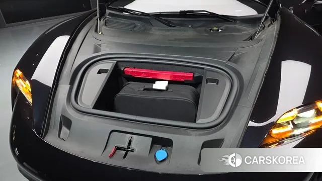 Porsche Taycan id 3388913 из Кореи 16