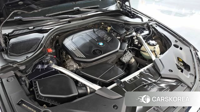 BMW 5 Series (G30) id 4490666 из Кореи 32