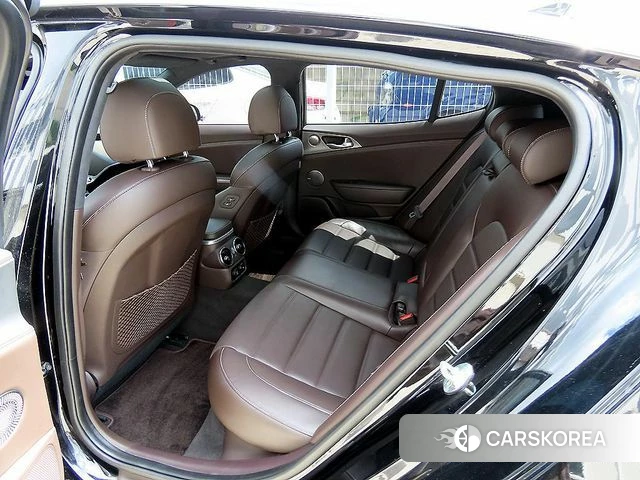 Kia Stinger id 4642876 из Кореи 16