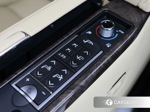 Toyota Elfa id 4298283 из Китая 31