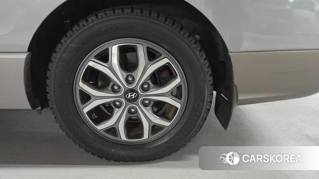 Hyundai The New Grand Starex id 3820702 из Кореи 16