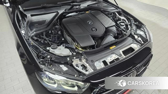 Mercedes-Benz E-Class W214 id 4349141 из Кореи 29