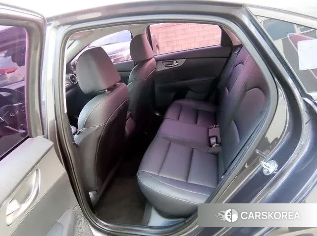 Kia Come New K3 id 3390709 из Кореи 13