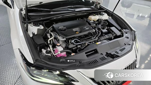 Lexus ES300h 7th generation id 4322003 из Кореи 16