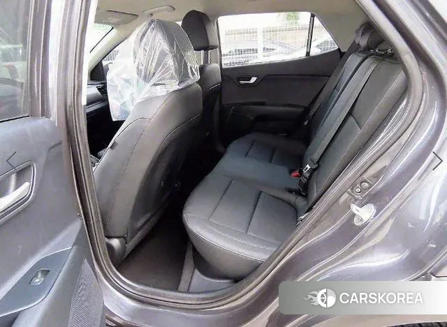 Kia Stonic id 3438933 из Кореи 13