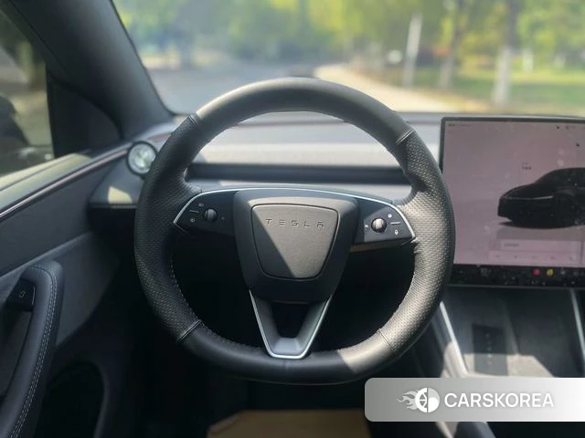 Tesla Model Y id 4205638 из Китая 17