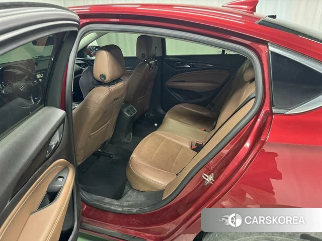 Buick Regal id 4208899 из Китая 16