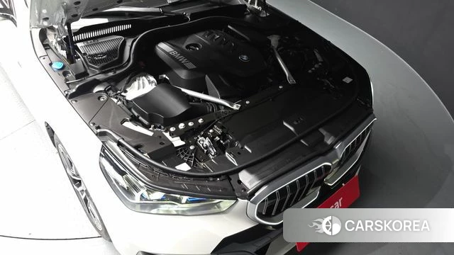 BMW 5 Series (G60) id 4578552 из Кореи 16