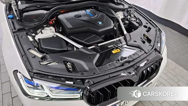 BMW 5 Series (G30) id 3023089 из Кореи 16