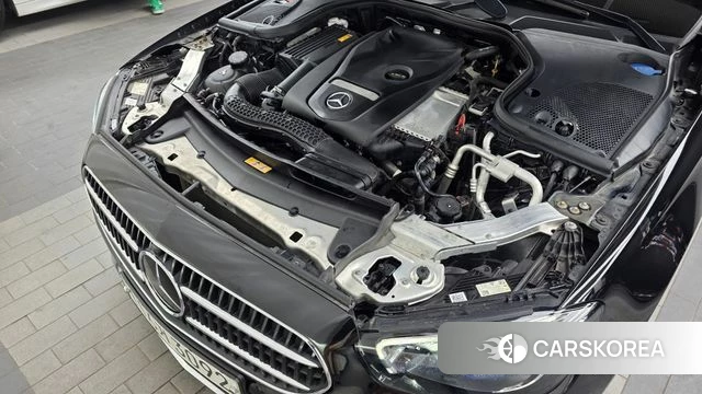 Mercedes-Benz E-Class W213 id 4784324 из Кореи 30