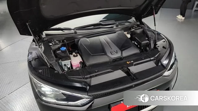 Kia EV6 id 3054096 из Кореи 16