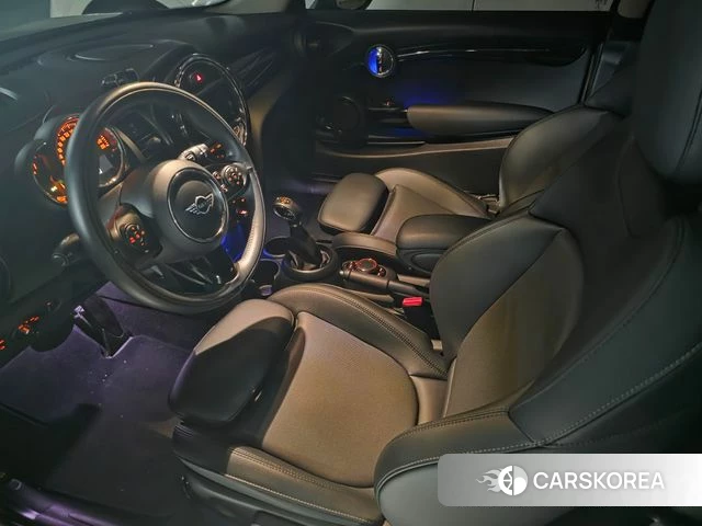 Mini Cooper 2018 Белый из Кореи, фото 6