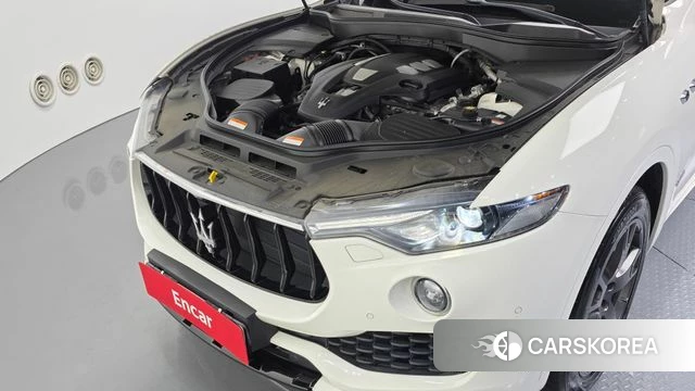 Maserati Levante id 4882579 из Кореи 16