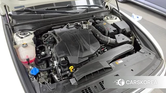 Hyundai Grandeur (GN7) id 3021716 из Кореи 16