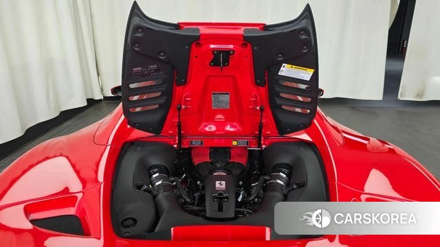 Ferrari F8 Spider id 4534542 из Кореи 27