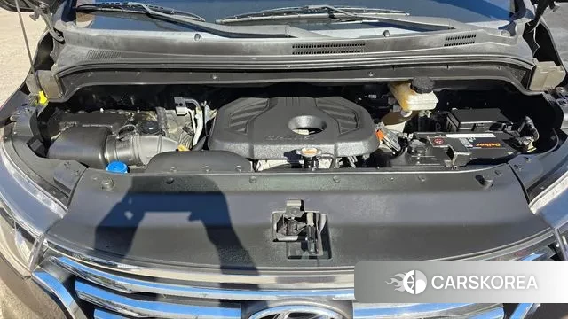 Hyundai The New Grand Starex id 3588649 из Кореи 14