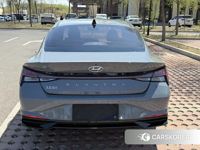 Hyundai Elantra id 4399938 из Китая 13