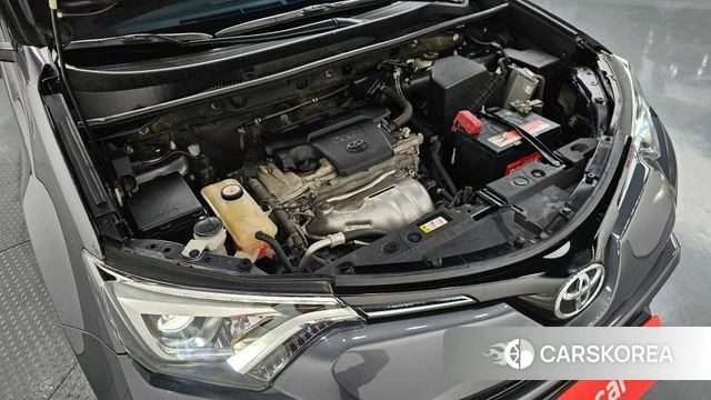 Toyota RAV4 id 4483241 из Кореи 30