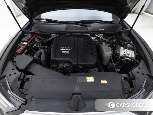 Audi A6 (C8) id 3833075 из Кореи 16